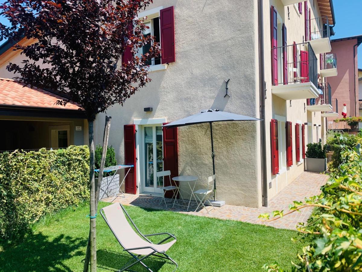 Albola Suite Holiday Apartments Riva del Garda Exteriör bild