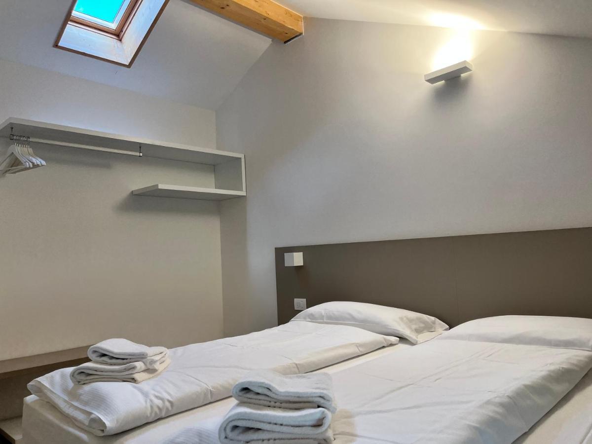 Albola Suite Holiday Apartments Riva del Garda Exteriör bild