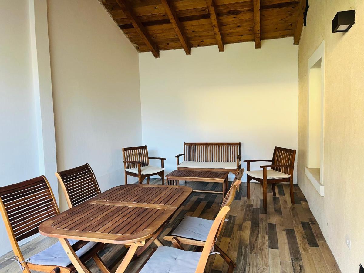 Albola Suite Holiday Apartments Riva del Garda Exteriör bild