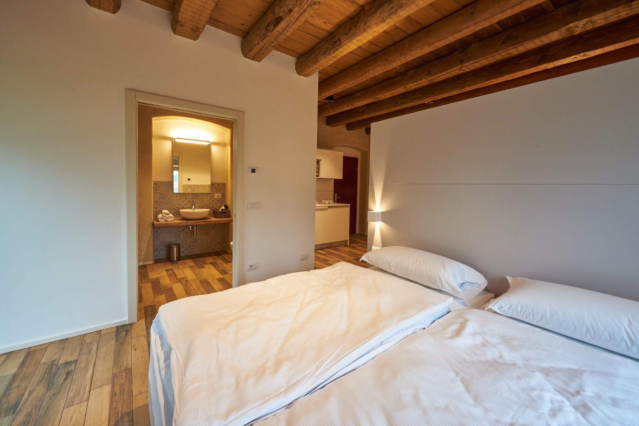 Albola Suite Holiday Apartments Riva del Garda Exteriör bild