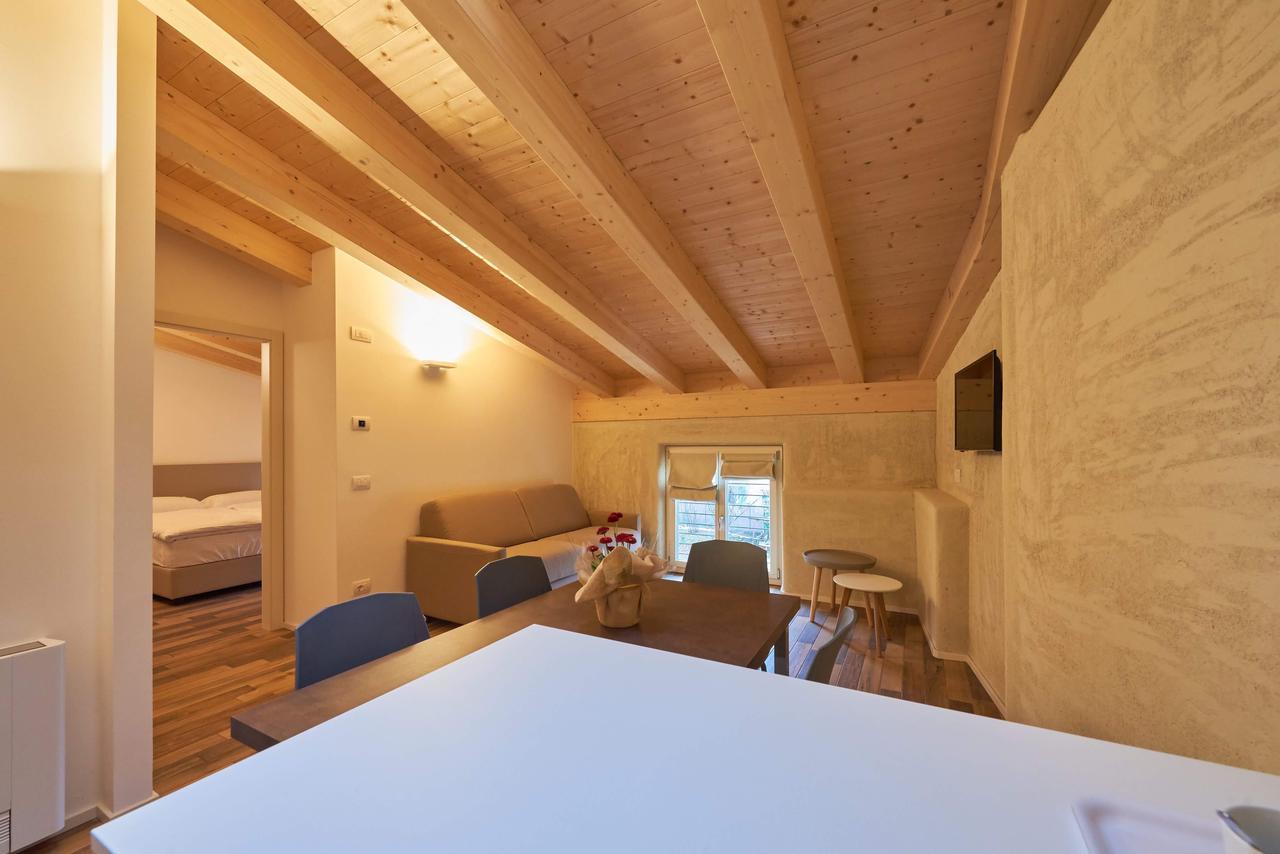 Albola Suite Holiday Apartments Riva del Garda Exteriör bild