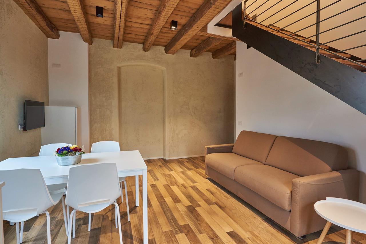 Albola Suite Holiday Apartments Riva del Garda Exteriör bild